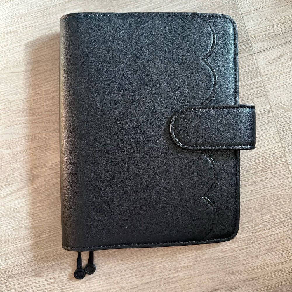 Aura Estelle Moonlit Obsidian Black Leather Planner Cover Folio Scallop V3